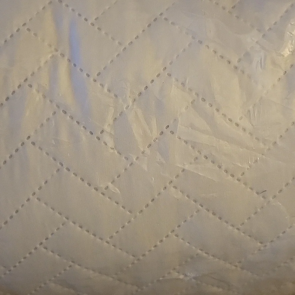 Maple&Stone 3pc chevron white lightweight quilt set King 106